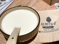 -杏甜品(尖沙咀加拿分道店)