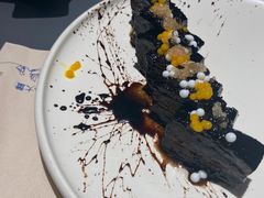 黑叉烧配热情果鱼籽-小大董·烤鸭(观景餐厅·南京西路店)