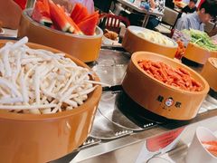 -龍歌自助小火锅(市北和达中心城店)