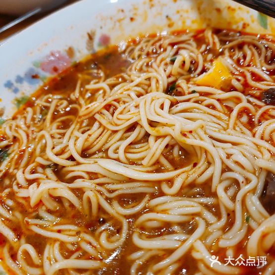 铁记胜利路牛肉拉面(绿色店)