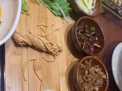-老铺人家酒店(紫荆名流店)
