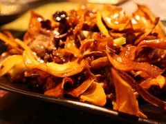 杂菌炒牛肉-潮十三潮汕砂锅粥(高新四路大都荟店)