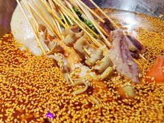 冷锅串串-今朝桃花醉川菜小酒馆(龙湖天街店)