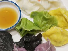 五味海鲜水饺拼盘-东莱馋房(陆家嘴店)