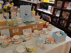 -钟书阁(松江泰晤士小镇店)