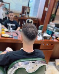 -尼特斯男士发型馆
