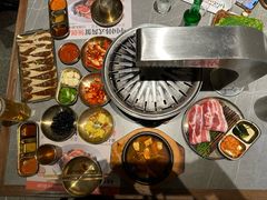 -草家酱蟹炭火烤肉店(珲春南路一店)