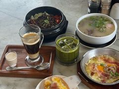 -邢泰记