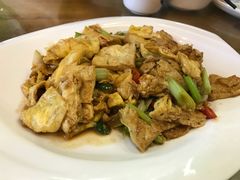 -德居源