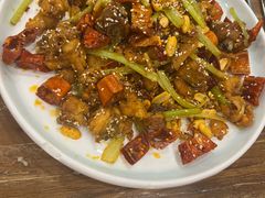 -清真·玛丽亚新疆菜主题餐厅(浙江中路店)