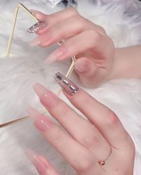 -EAST日式美甲美睫沙龙