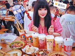 -八一好吃街·高品美食广场