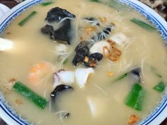 -亚忠小吃店(曾厝垵店)