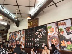-邢泰记