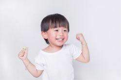 点击看大图 -至上宝贝儿童摄影(城堡店)