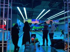 -世代星球·保龄球·镭战真人CS·团建(杨浦店)