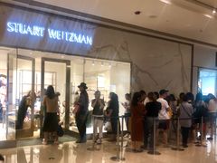 -STUART WEITZMAN(静安嘉里中心店)