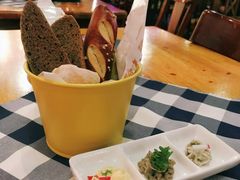 餐包-皇冠自酿啤酒坊(中国红街5号楼店)