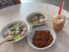 -金沙园生肉面(Jalan Pantai)