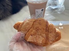-Rosy洛绮·蛋糕咖啡店