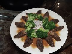 -菌海森林·非遗野生菌火锅(西山区滇池路摩根道店)