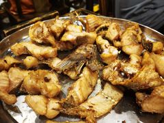 -肖肖酸萝卜鱼火锅(总店)