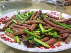 -崴海渔村(虹梅路店)