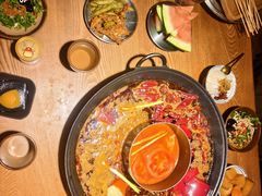 -卤校长重庆火锅(银泰城店)