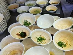 -草桥清真牛肉锅贴扁食店