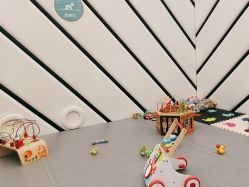 -奈尔宝·儿童乐园·亲子餐厅(华采天地店)