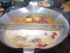 -湊湊火锅·茶憩(上海合生汇店)