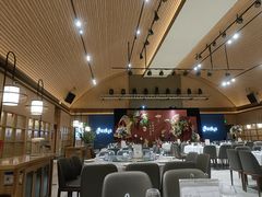 -悦色烤鸭店