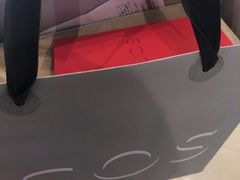 -COS(月星环球港店)