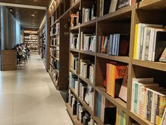 -茑屋书店(天目里店)
