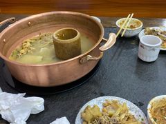 -朴小妹人参鸡汤火锅(长白山万达店)