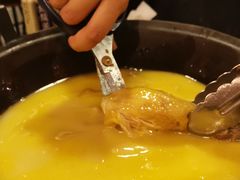 -鲜入围煮花胶鸡海鲜火锅