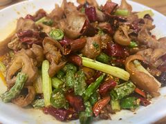 干煸肥肠-雷祖芳老妈蹄花店