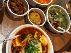 -渝是乎酸菜鱼(龙旗购物中心店)
