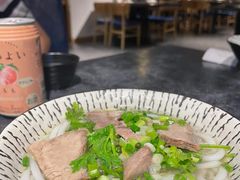 -泉味道贵州厨房(三里河店)
