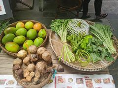 -缘生态云南菜·野生菌庭院餐厅(华侨城店)