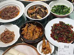 -湘知湘味(岳麓山店)