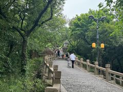 -灵岩山风景区