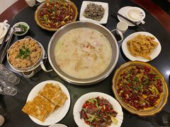 -老来福·非遗酸汤兔(凯旋路店)