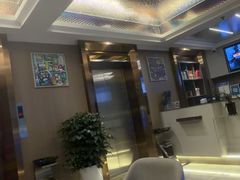 -网鱼电竞酒店(成都欢乐谷金府地铁站店)