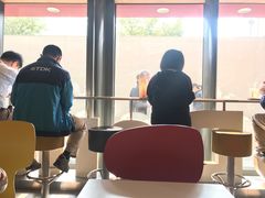 -麦当劳(虹桥南丰城店)