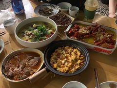 -聚汇三少·龙虾·中餐厅(莫邪路新天地店)