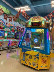 -莫莉幻想儿童乐园(武汉保利广场店)