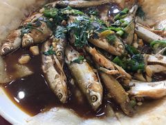 -魏四小鱼锅贴王