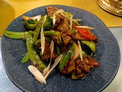 辣椒膏炒牛肉-玖月时尚泰式餐厅