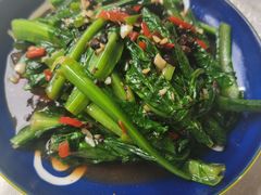 豆豉鲮鱼炒麦菜-那达慕蒙古风味酒楼